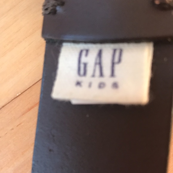 Gap Boys Brown Belt with Brass Buckle - Picture 4 of 5